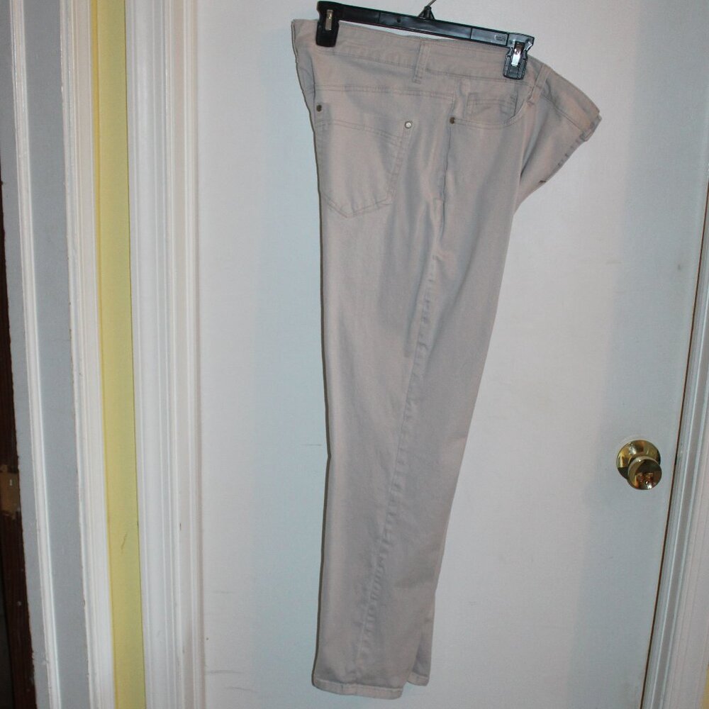 Bandolino Women's Pants - Cream